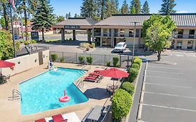 Red Lion Inn & Suites Deschutes River - Bend